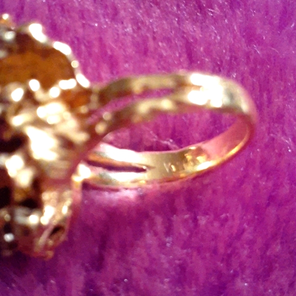 ๐14K Amethyst and diamond ring๐ - Picture 4 of 16